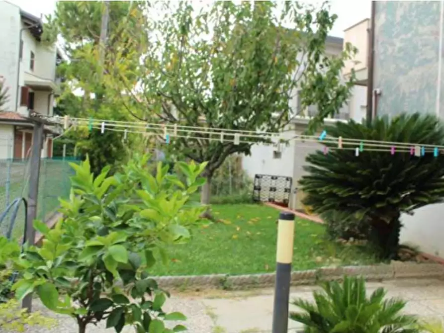 Immagine 5 di Appartamento in vendita  in Via Ticino a Cesenatico
