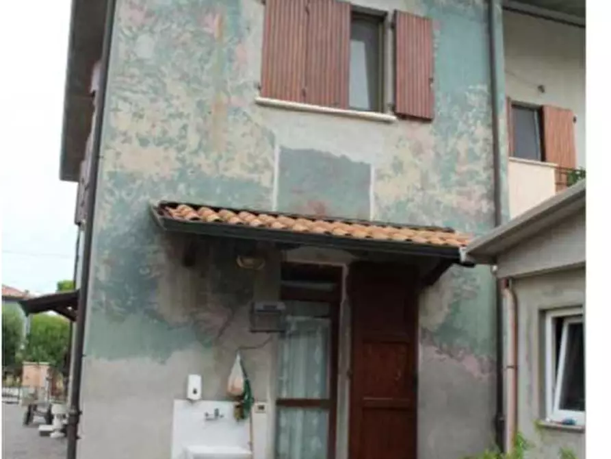 Immagine 12 di Appartamento in vendita  in Via Ticino a Cesenatico