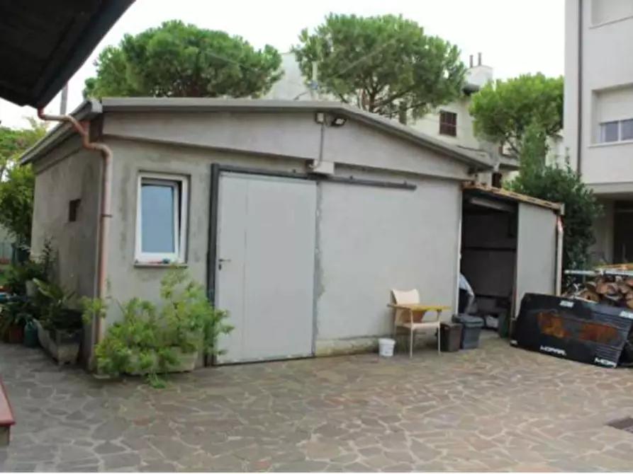 Immagine 13 di Appartamento in vendita  in Via Ticino a Cesenatico