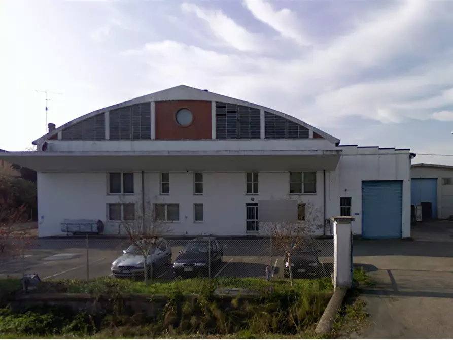 Immagine 4 di Capannone industriale in vendita  in via Bastia a Lugo