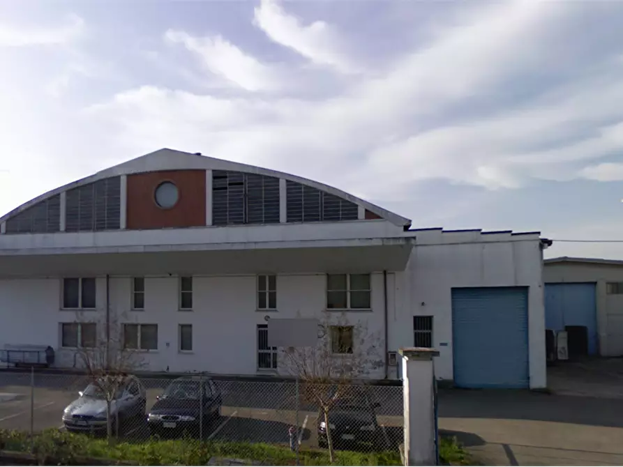Immagine 5 di Capannone industriale in vendita  in via Bastia a Lugo