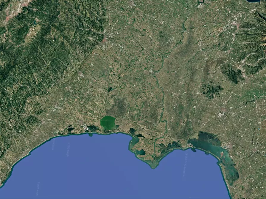 Immagine 18 di Capannone industriale in vendita  in via Bastia a Lugo