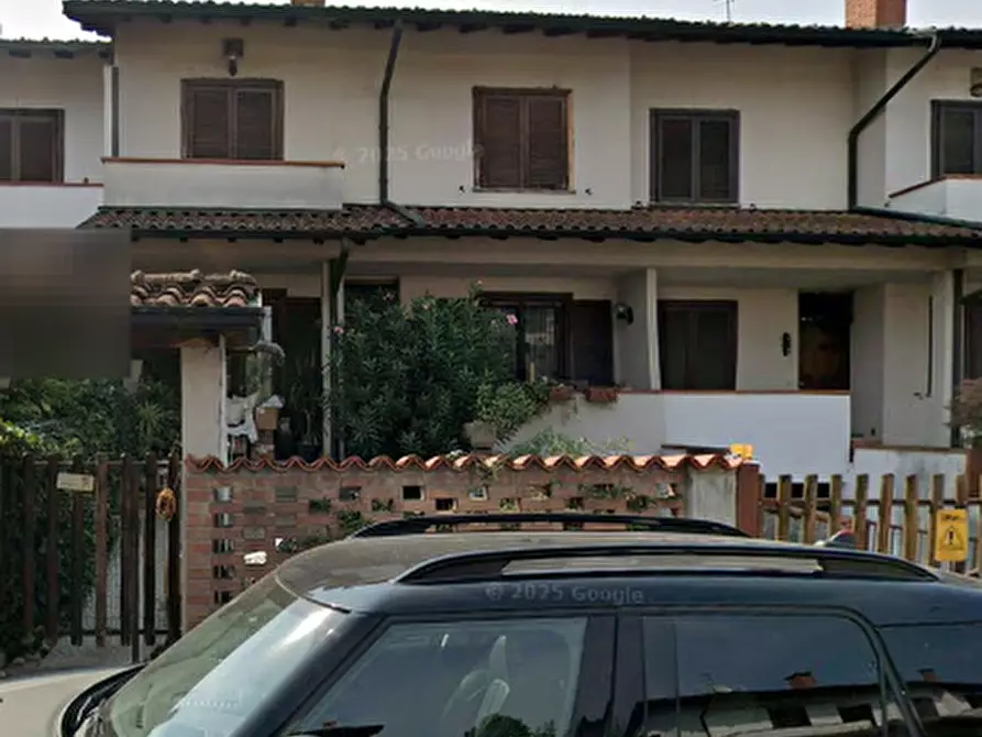 Immagine 4 di Villetta a schiera in vendita  in Via Giotto da Bondone a Assago