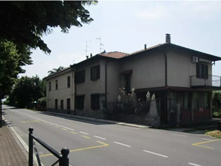 Immagine 2 di Appartamento in vendita  in Via Guglielmo Marconi, a Limbiate