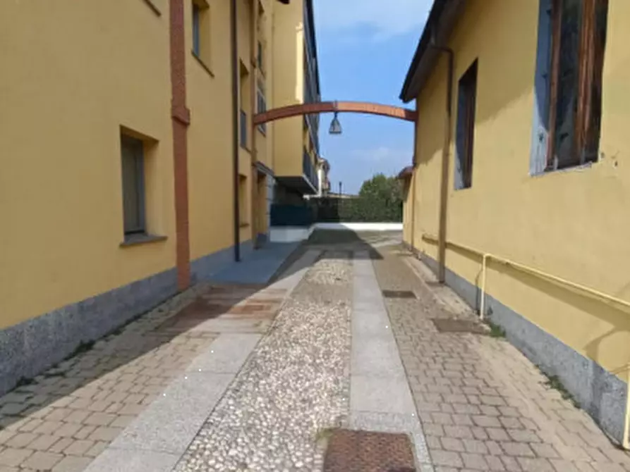 Immagine 10 di Appartamento in vendita  in Via Antonio Gramsci a Arese