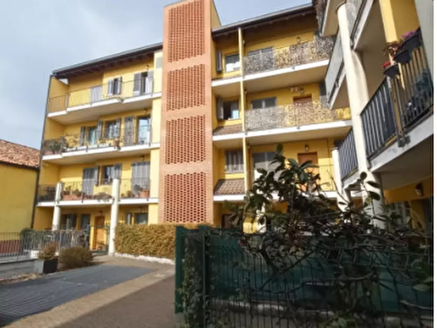 Immagine 12 di Appartamento in vendita  in Via Antonio Gramsci a Arese