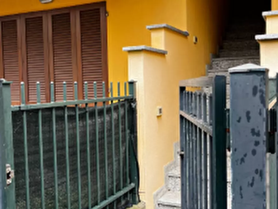 Immagine 1 di Appartamento in vendita  in Via Marconi a Vaprio D'adda