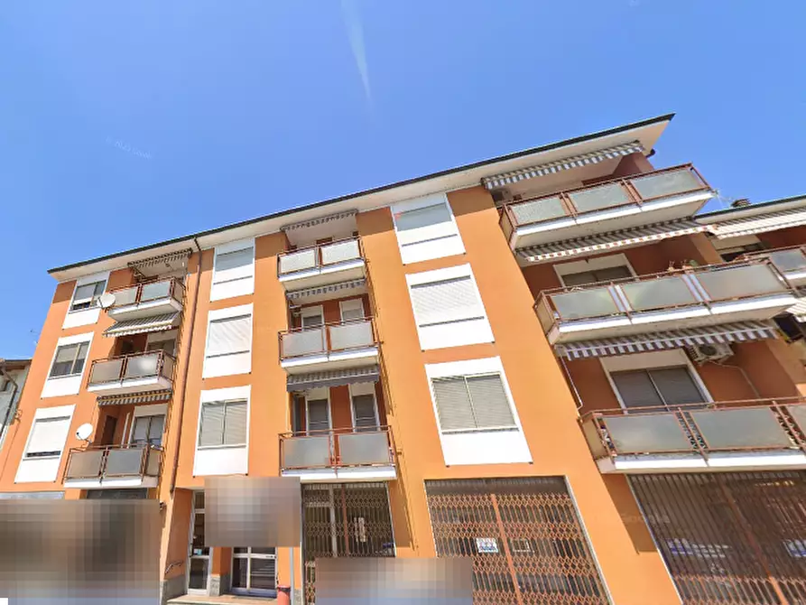 Immagine 15 di Appartamento in vendita  in Via Umberto I a Palestro