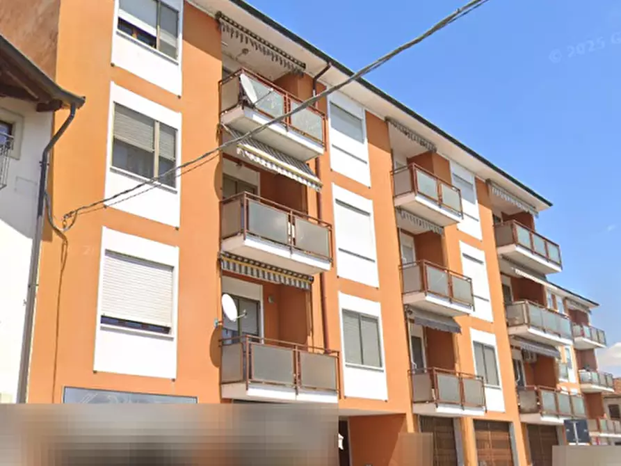 Immagine 6 di Appartamento in vendita  in Via Umberto I a Palestro