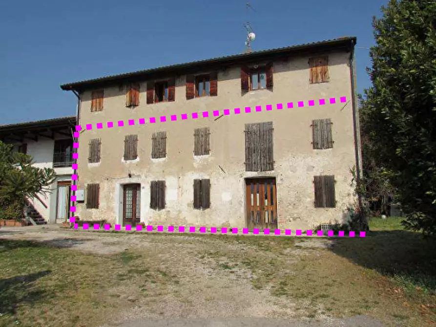 Immagine 1 di Rustico / casale in vendita  in via Camerin a Colle Umberto