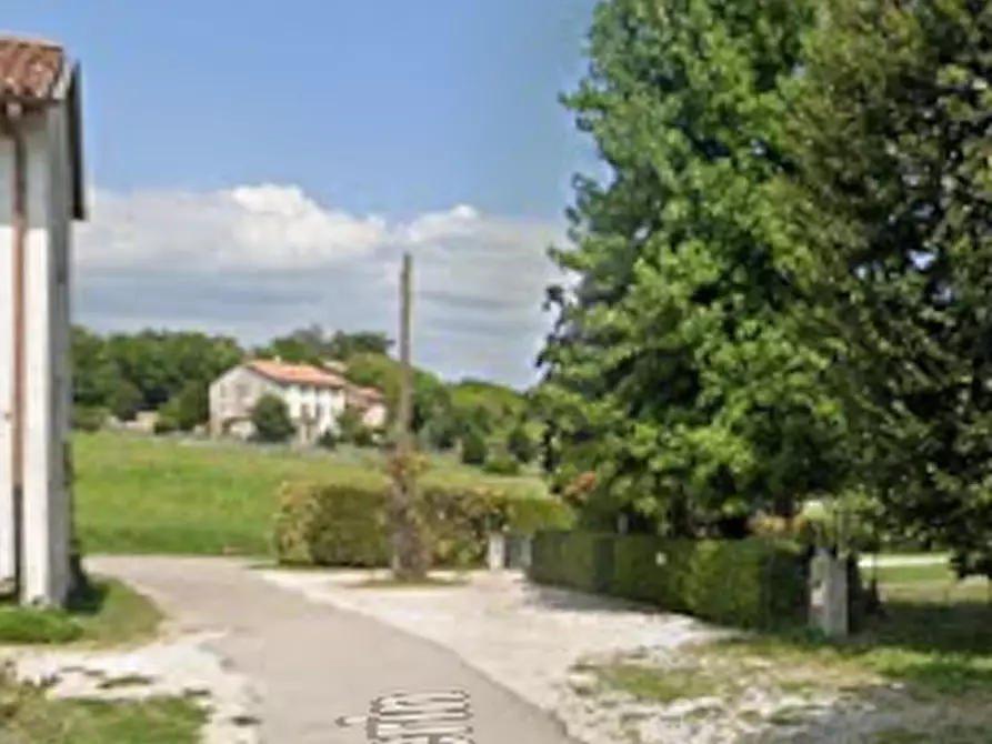 Immagine 12 di Rustico / casale in vendita  in via Camerin a Colle Umberto