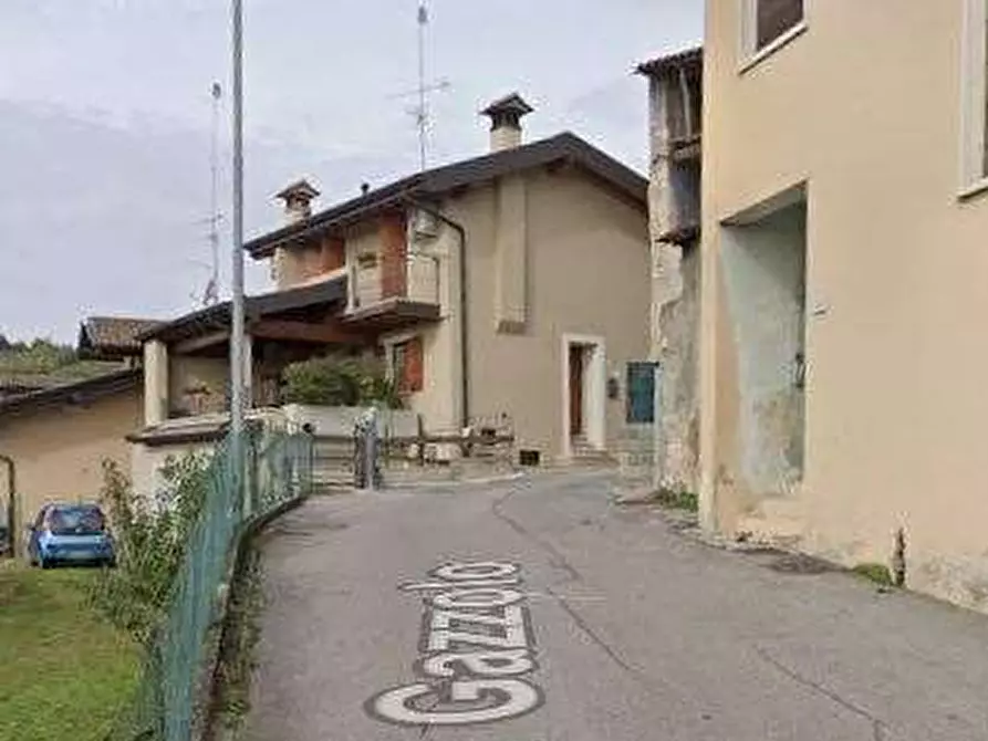 Immagine 6 di Rustico / casale in vendita  in Via Gazzolo a Serle