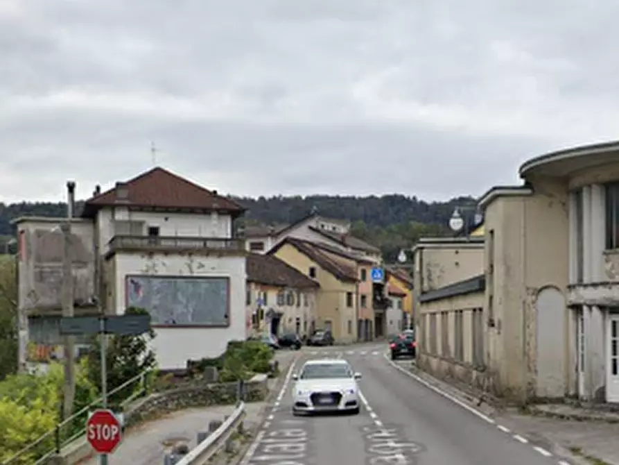 Immagine 13 di Laboratorio in vendita  in Viale Roma a Ponte Nelle Alpi
