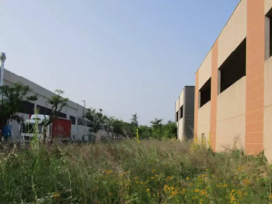 Immagine 2 di Capannone industriale in vendita  in Via Strada Privata Archimede a Rivanazzano