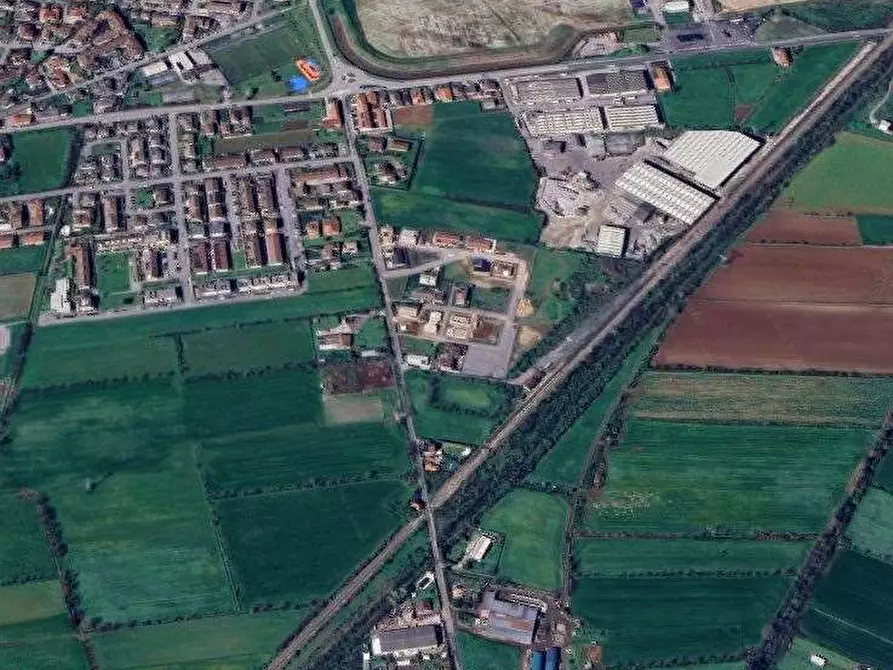Immagine 8 di Magazzino in vendita  in Via Stazione a Montirone