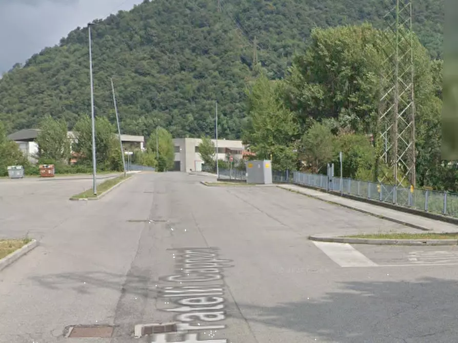 Immagine 9 di Laboratorio in vendita  in Via Fratelli Capponi a Sarezzo