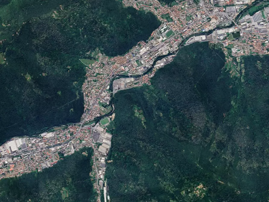 Immagine 12 di Laboratorio in vendita  in Via Fratelli Capponi a Sarezzo