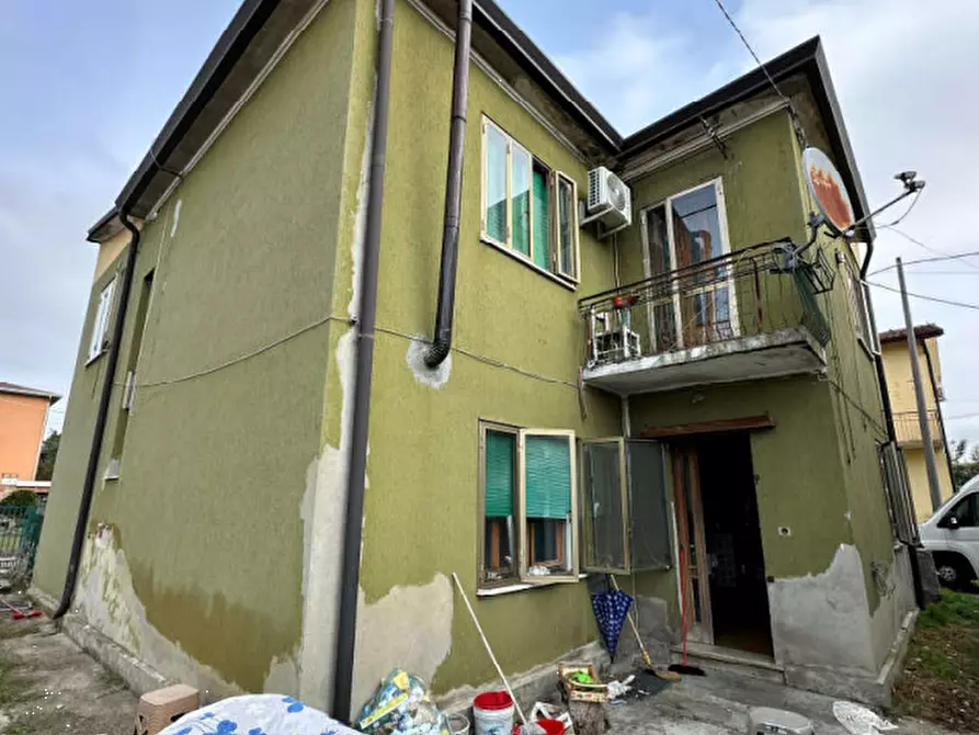 Immagine 1 di Casa indipendente in vendita  in Via Europa a Anguillara Veneta