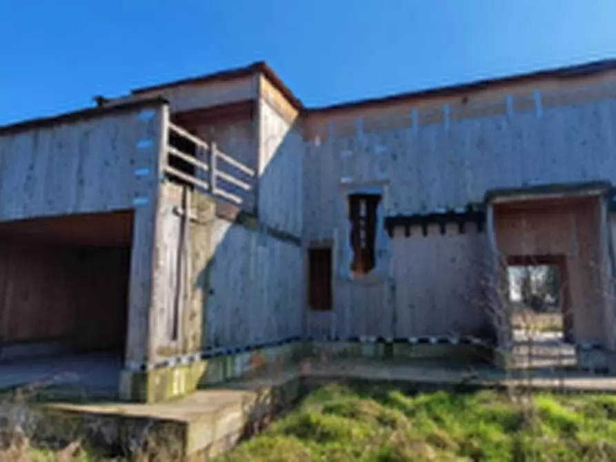 Immagine 2 di Villa in vendita  in Via don Silvio Coira a Basiglio