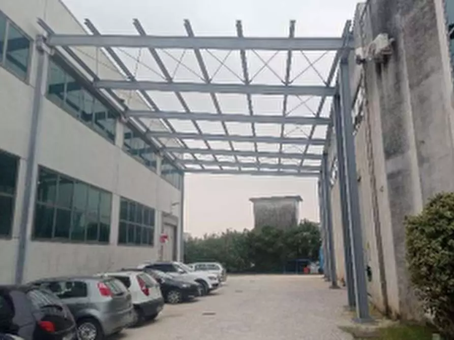 Immagine 3 di Capannone industriale in vendita  in Via Lombardia a Monastier Di Treviso