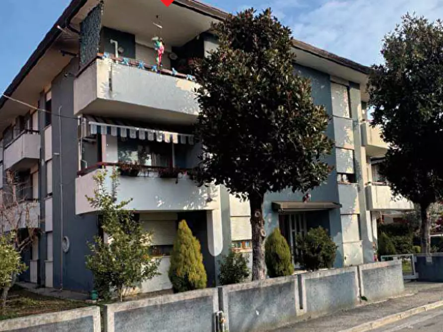 Immagine 1 di Appartamento in vendita  in Via Giuseppe Verdi a Trebaseleghe