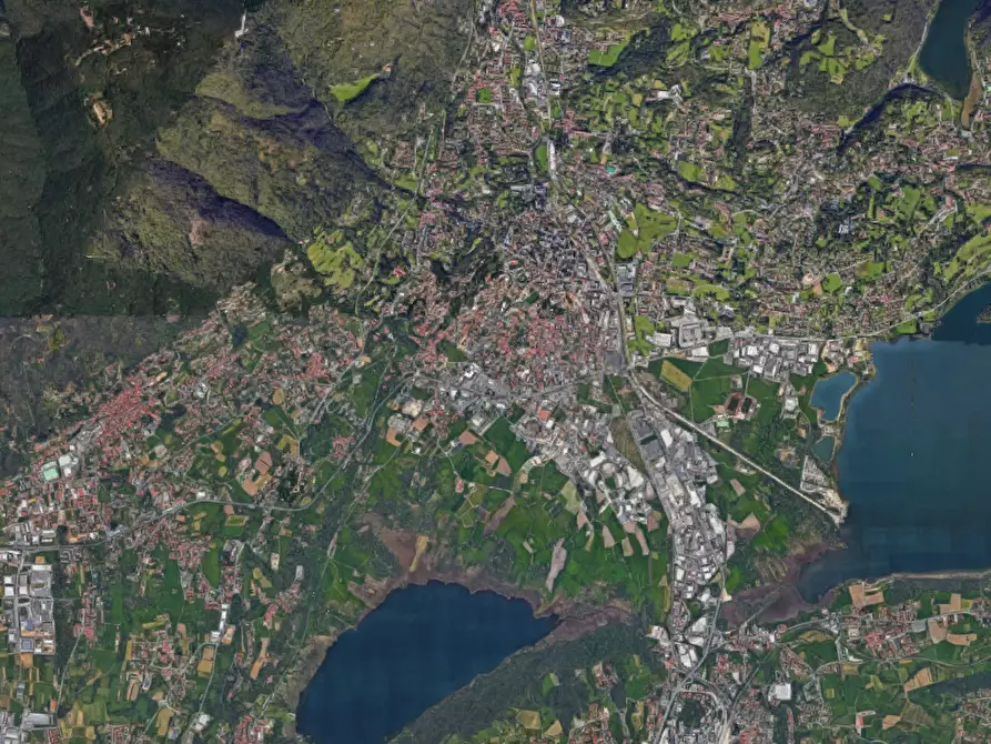 Immagine 5 di Terreno agricolo in vendita  in località Erba a Erba