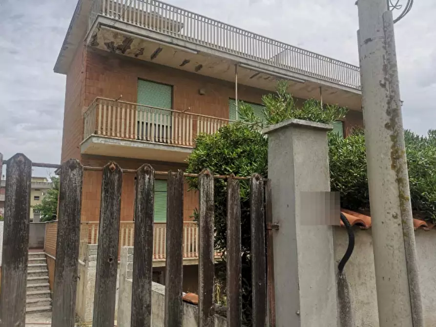 Immagine 4 di Appartamento in vendita  in Lungomare degli Ardeatini a Ardea