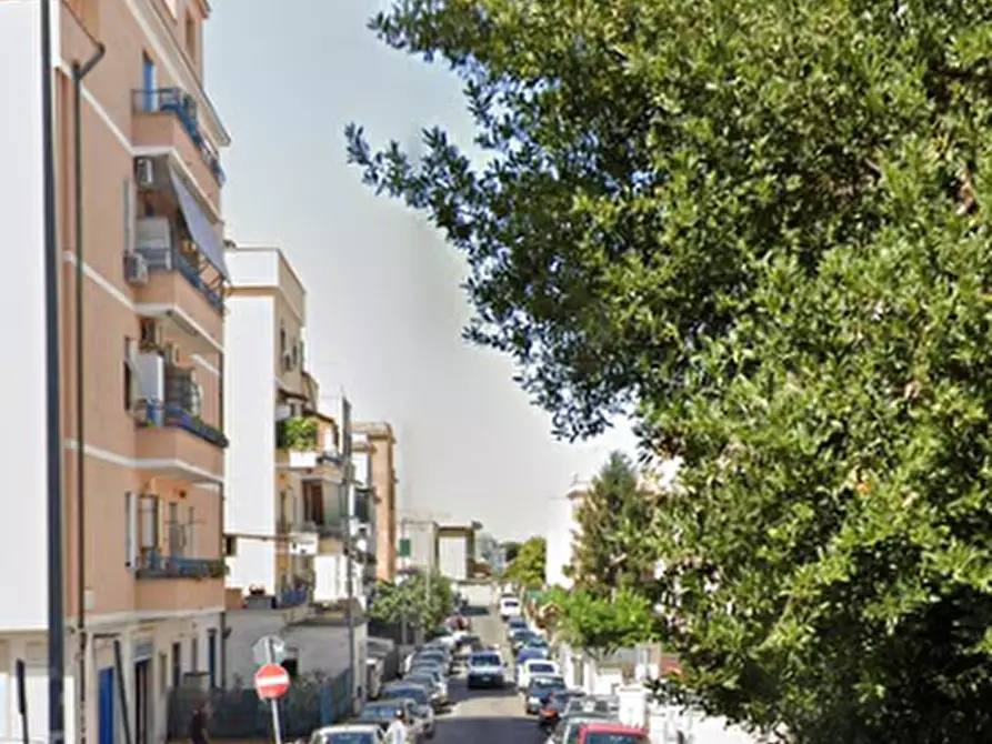 Immagine 7 di Appartamento in vendita  in Via del Campo a Roma