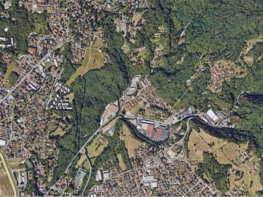 Immagine 3 di Laboratorio in vendita  in Via Mulini Trotti a Varese