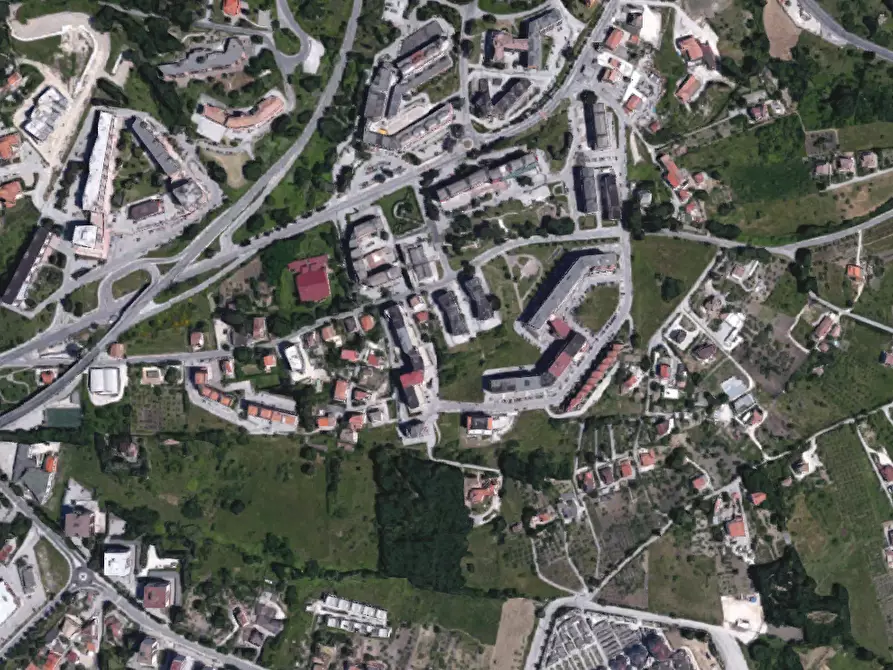 Immagine 1 di Garage in vendita  in Via Campania a Campobasso