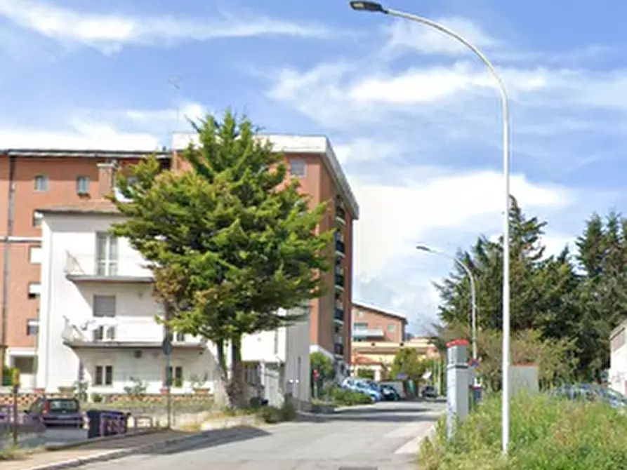 Immagine 6 di Garage in vendita  in Via Campania a Campobasso