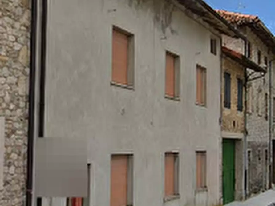 Immagine 2 di Appartamento in vendita  in Via Cavour a Arba