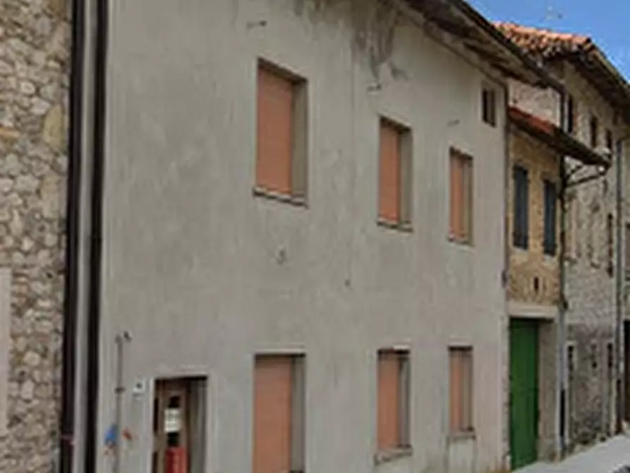 Immagine 16 di Appartamento in vendita  in Via Cavour a Arba