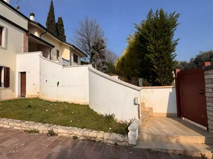 Immagine 8 di Villa in vendita  in Via Monte Baldo a Lavagno