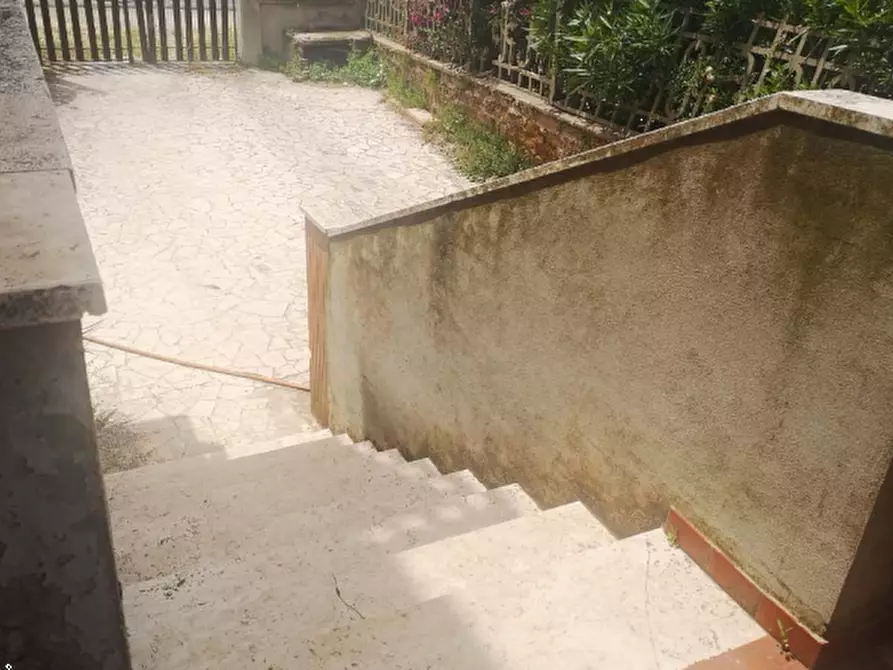 Immagine 10 di Appartamento in vendita  in Lungomare degli Ardeatini a Ardea