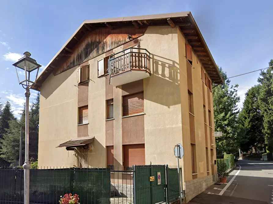 Immagine 6 di Appartamento in vendita  in V. per Concenedo a Moggio