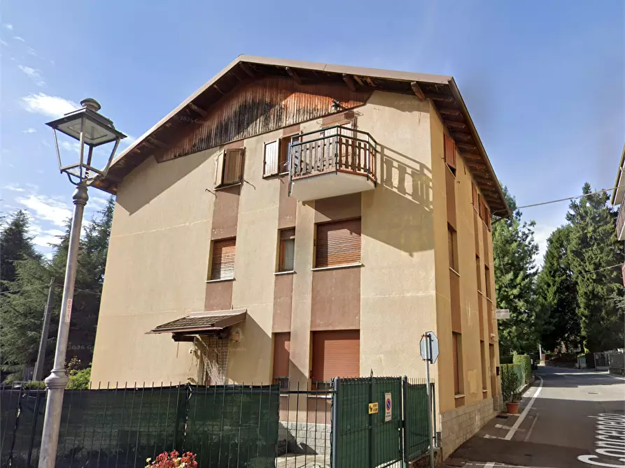 Immagine 9 di Appartamento in vendita  in V. per Concenedo a Moggio