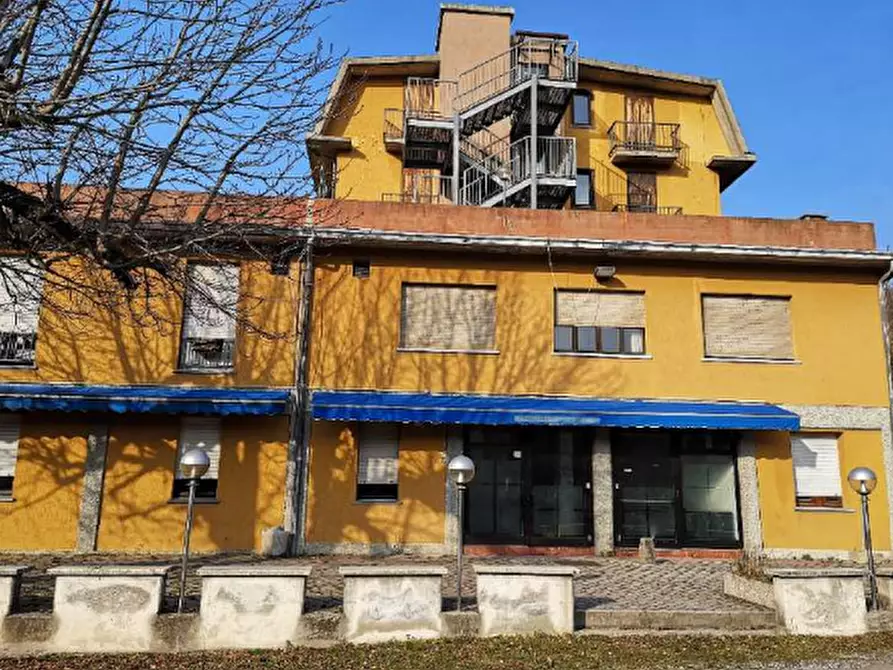 Immagine 1 di Hotel in vendita  in Via Provinciale a Alta Valle Intelvi