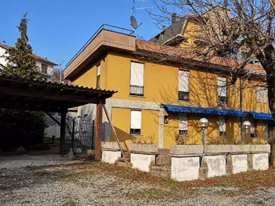 Immagine 3 di Hotel in vendita  in Via Provinciale a Alta Valle Intelvi