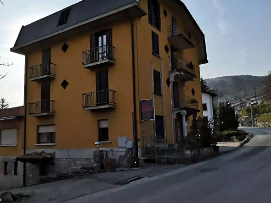 Immagine 10 di Hotel in vendita  in Via Provinciale a Alta Valle Intelvi