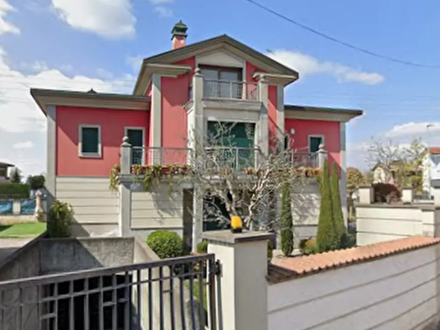 Immagine 6 di Villa in vendita  in Via Galeazze a Cortenuova