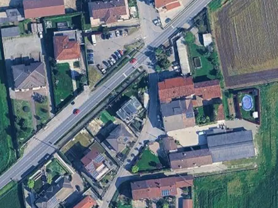 Immagine 14 di Villa in vendita  in Via Galeazze a Cortenuova
