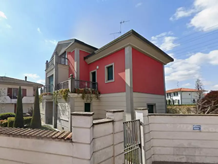 Immagine 25 di Villa in vendita  in Via Galeazze a Cortenuova