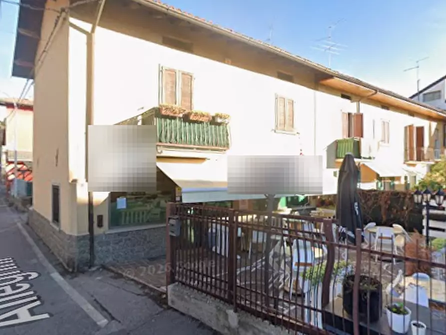 Immagine 3 di Negozio in vendita  in Via Don Lorenzo Allegrini a Ponte San Pietro