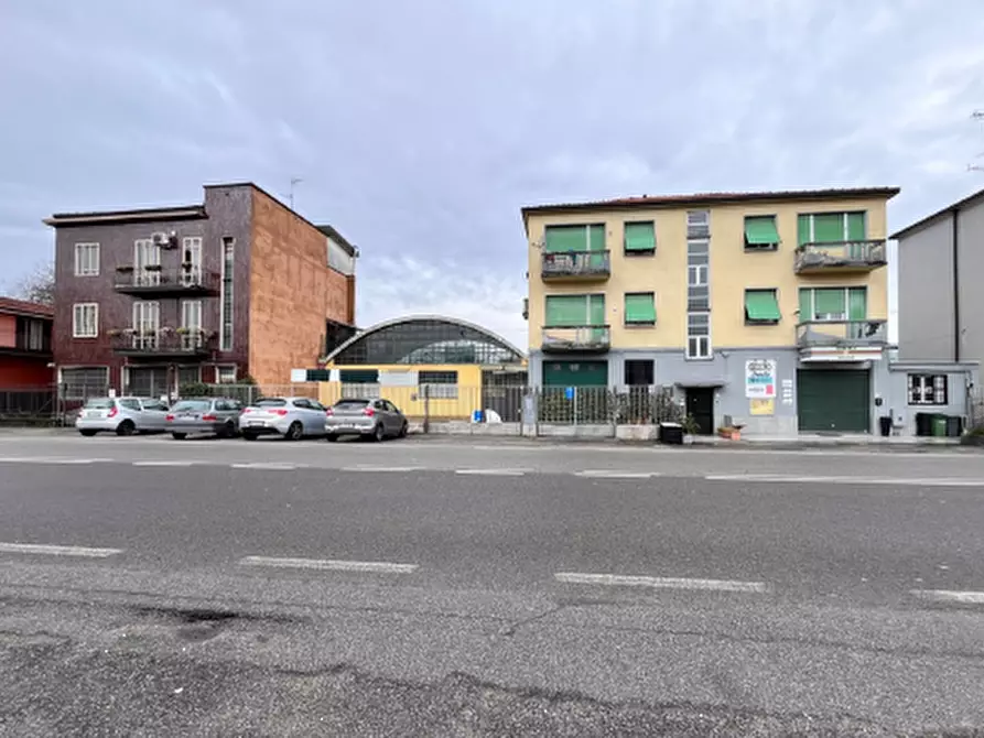 Immagine 1 di Appartamento in vendita  in Via Valleambrosia a Rozzano