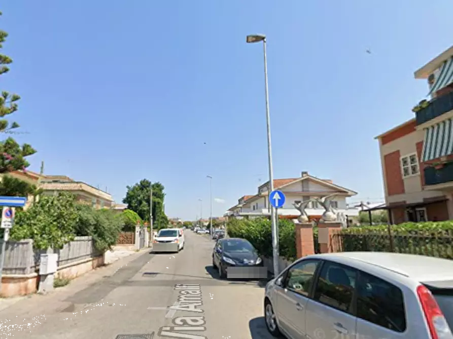 Immagine 6 di Appartamento in vendita  in Via Amalfi a Pomezia