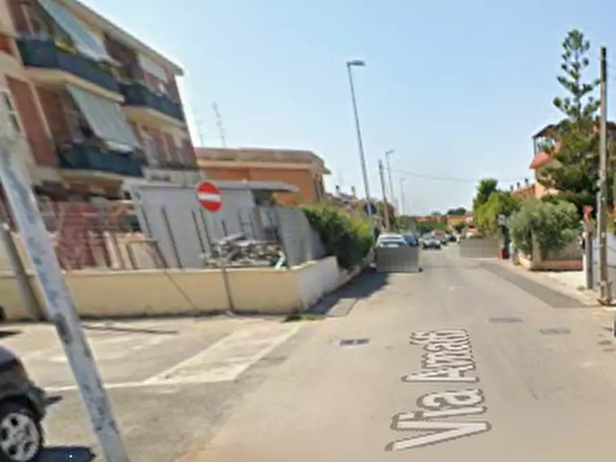 Immagine 7 di Appartamento in vendita  in Via Amalfi a Pomezia