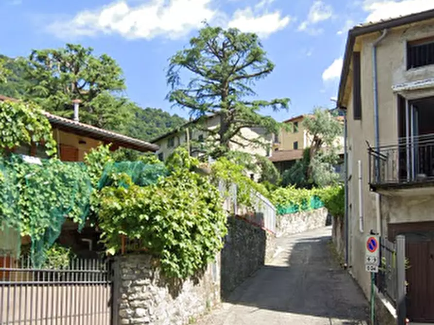 Immagine 3 di Appartamento in vendita  in Via Serpentina a Blessagno