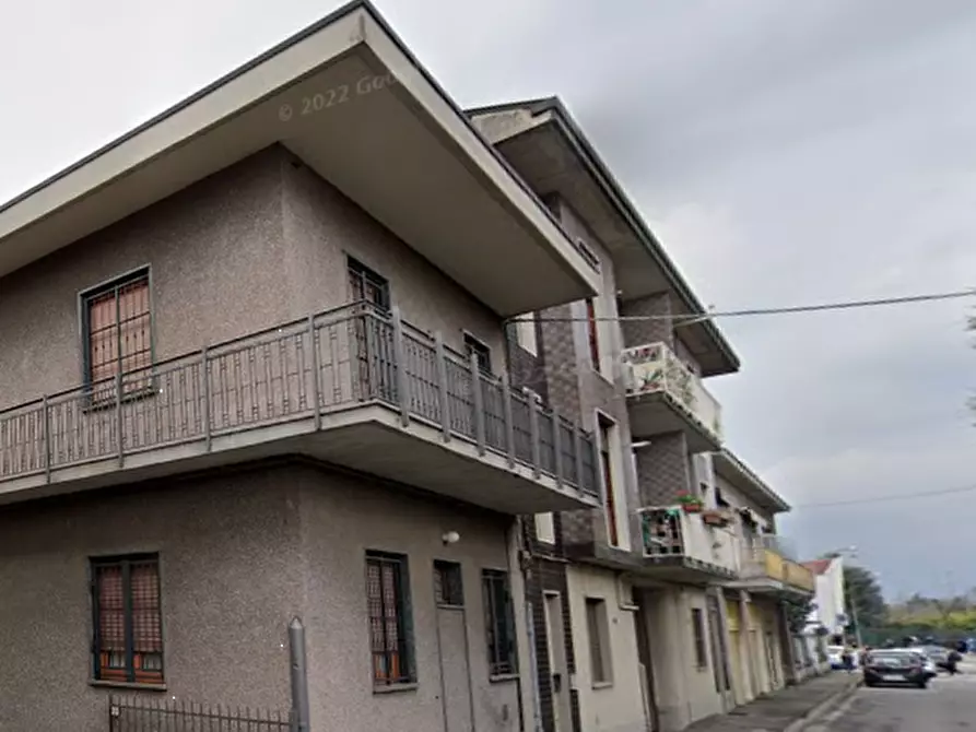 Immagine 2 di Appartamento in vendita  in Via De Luca a Desio
