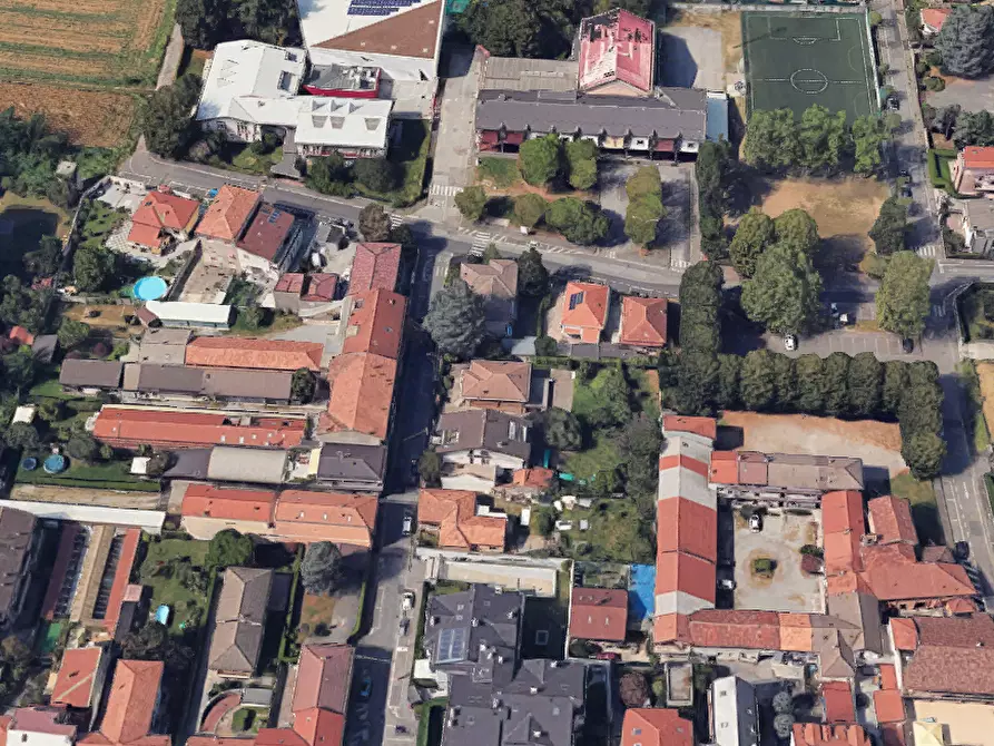 Immagine 5 di Appartamento in vendita  in Via De Luca a Desio